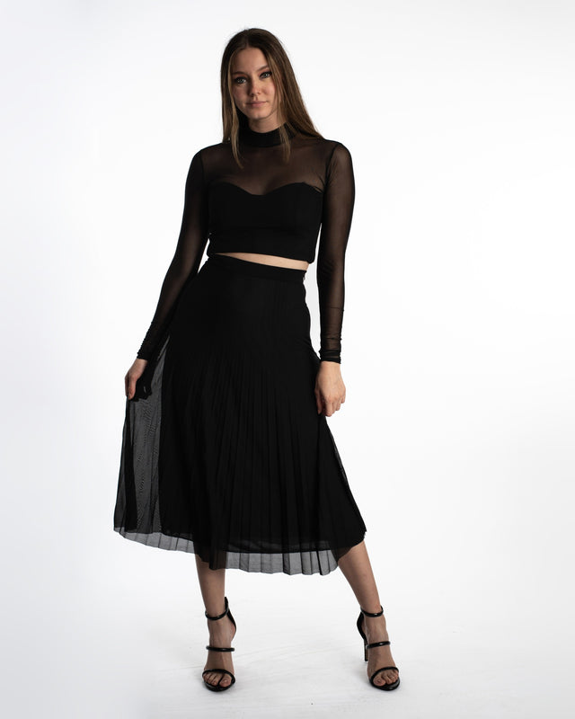 Jada Skirt in Black – full-length front view